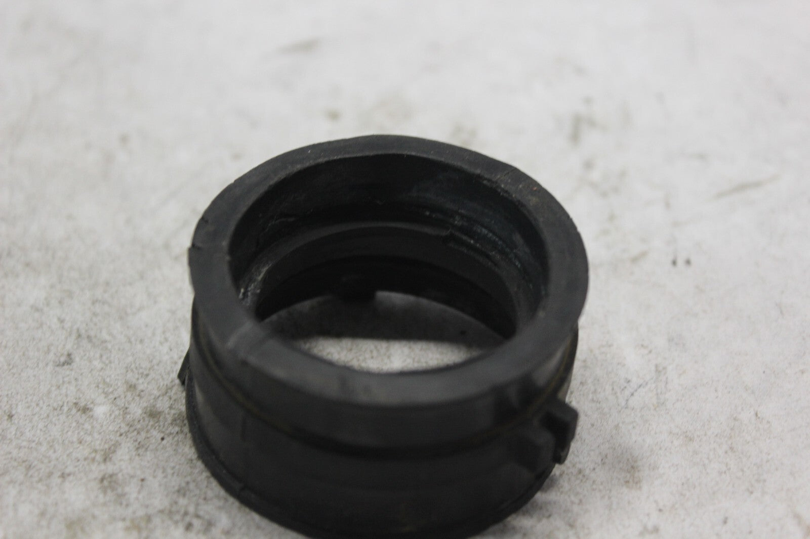 CARB INSULATOR 16211-MAS-E00 1998 HONDA CBR900RR