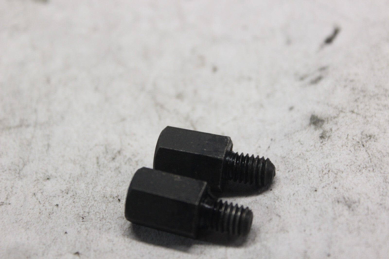 INSTRUMENT HOOD BOLT (2) 37107-MA1-770 1982 HONDA GL500I SILVERWING