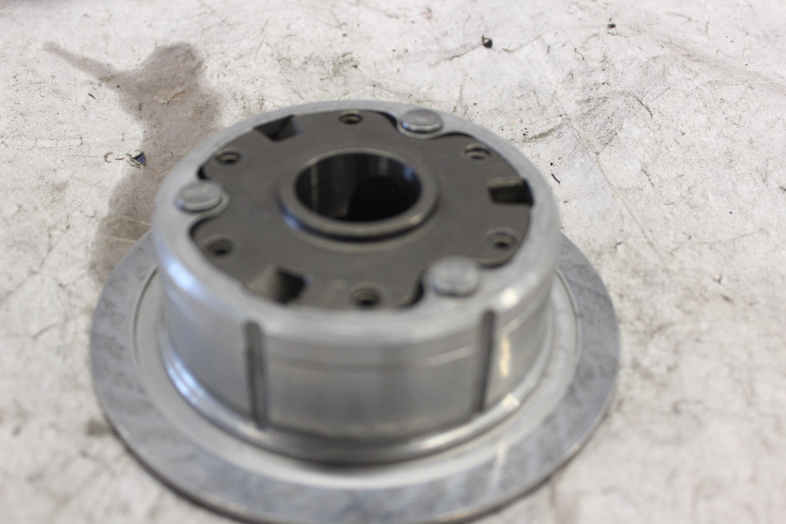 CLUTCH HUB 13087-1071 1986 KAWASAKI CONCOURS ZG1000