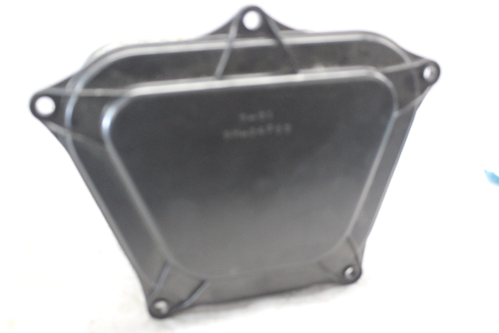 AIR FILTER ASSY LIKE NEW 13780-24F02 2002 SUZUKI HAYABUSA GSX1300R