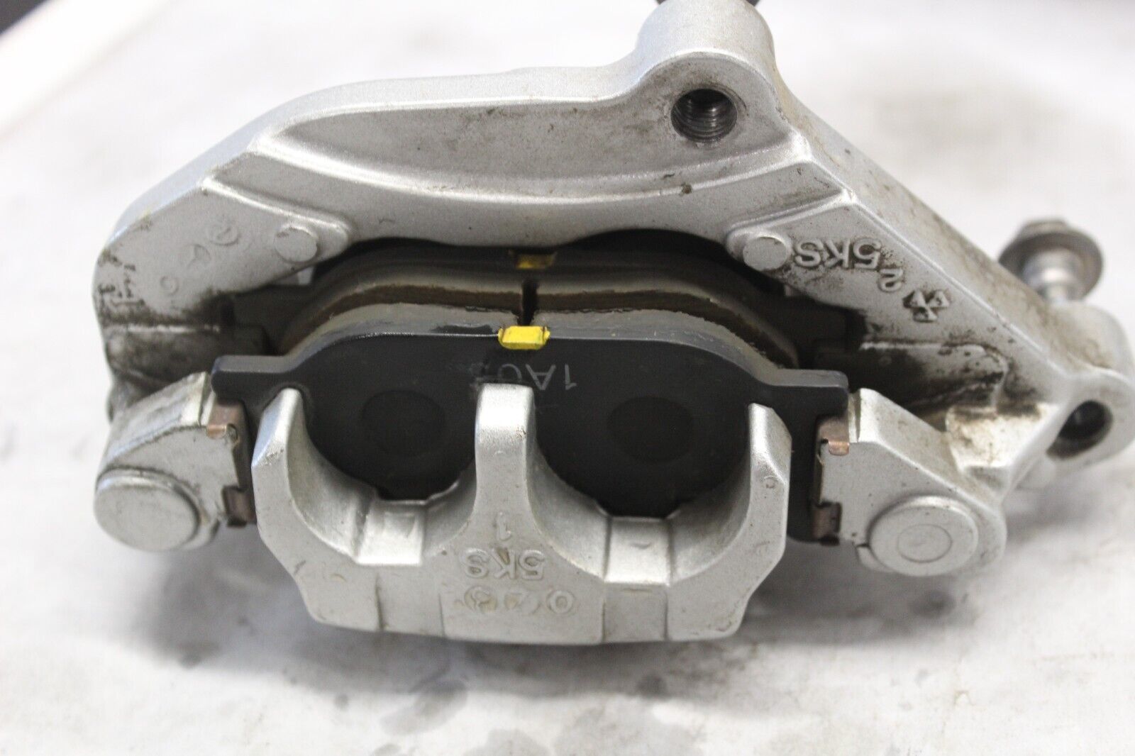 FRONT CALIPER ASSY RIGHT 5KS-2580U-00-00 2001 XVS1100A VSTAR CLASSIC