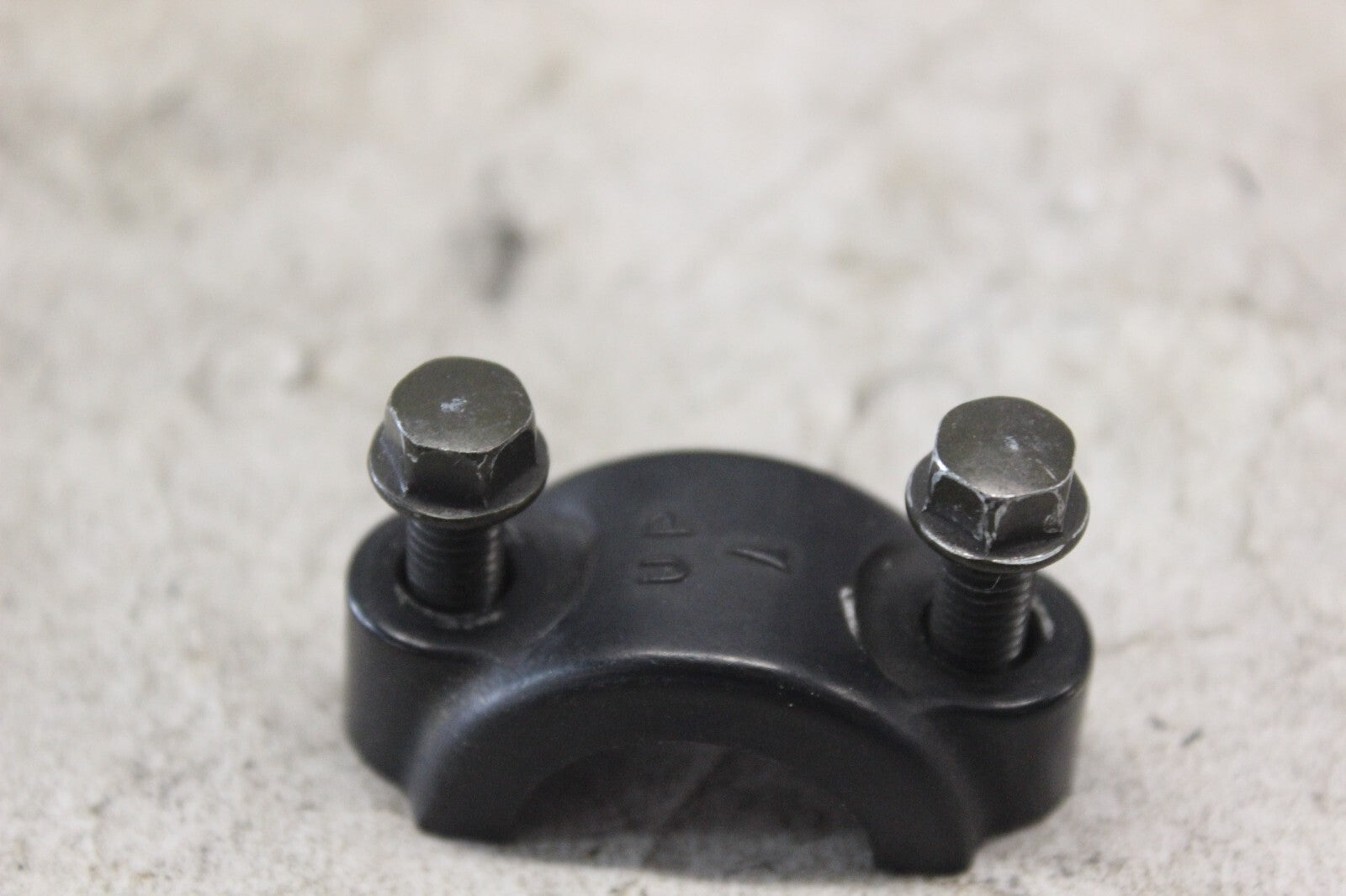 FOOTREST BALANCER W/ SCREWS 43536-31E20 2002 SUZUKI HAYABUSA GSX1300R