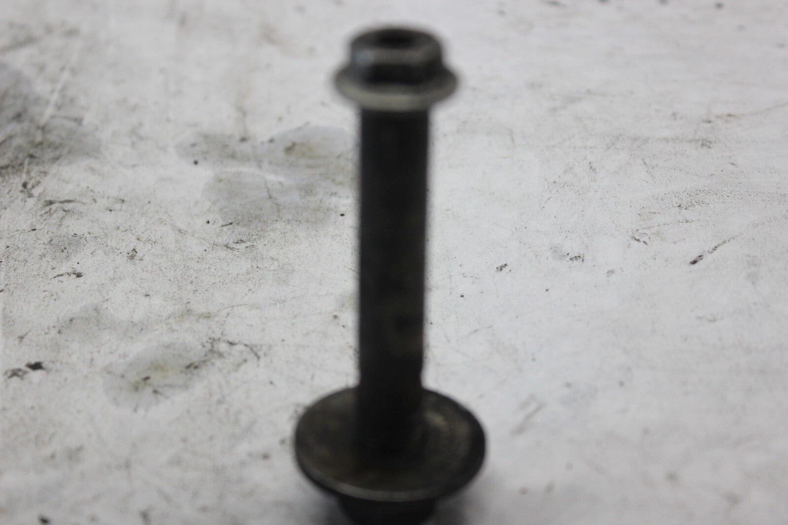 REAR CUSHION LEVER FRONT BOLT 62658-35F00 2002 SUZUKI GSX-R1000