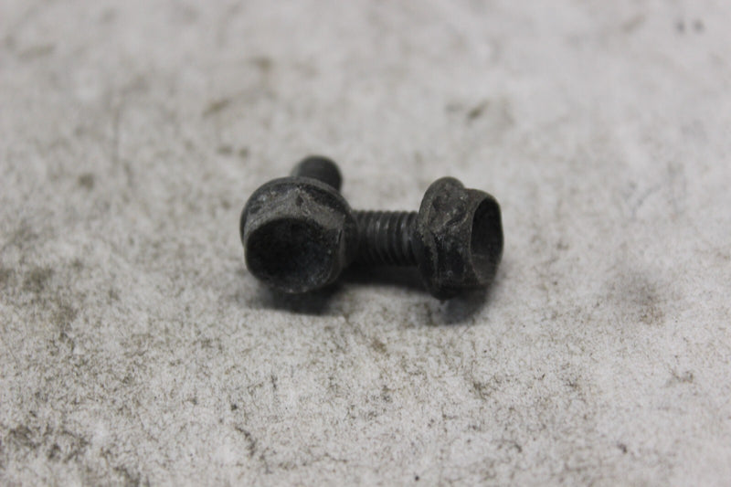 LOWER COWL STAY BOLT 2PCS 96300-06012-00 1998 HONDA CBR900RR