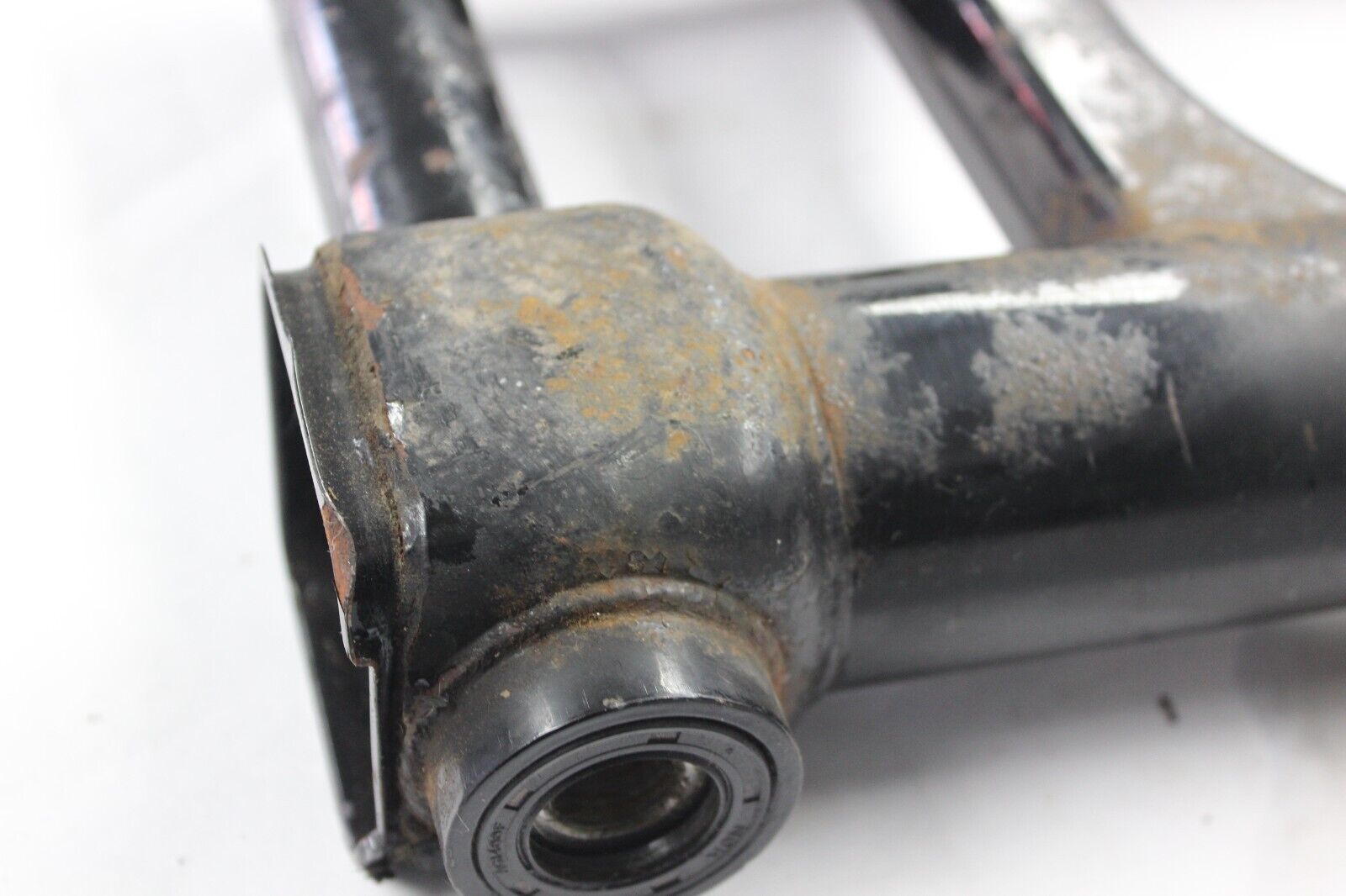 REAR SWINGARM 52100-MB1-700ZA 1983 HONDA VF750C MAGNA
