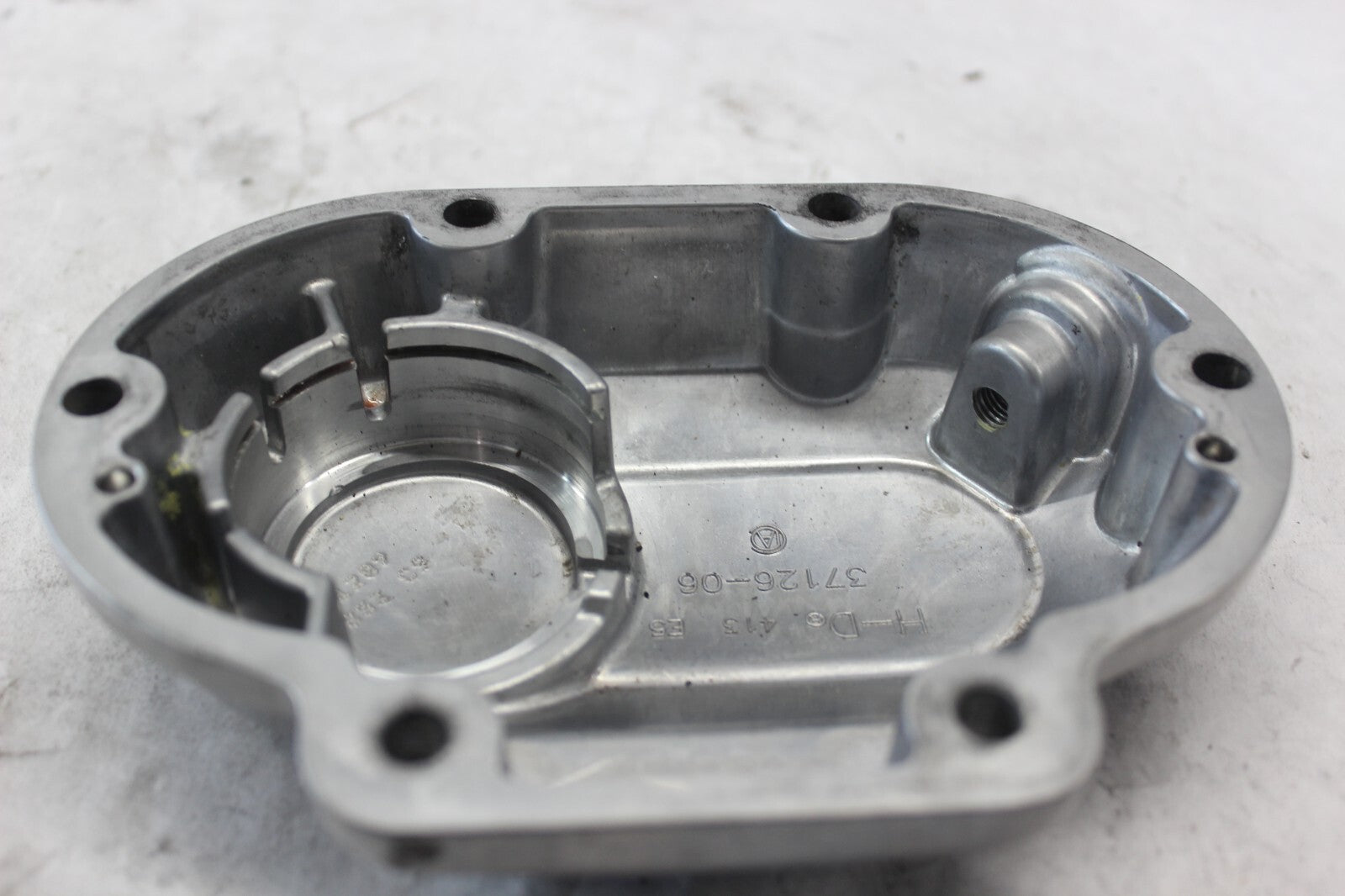 CLUTCH RELEASE COVER 6 SPEED 37142-07 2008 H-D ELECTRAGLIDE FLHT