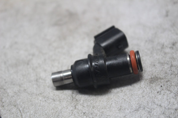 Injecteur VN2000 2004 2005 2X Injecteur De Carburant 49033-0011 EAT287 490330011 EAT287 Pour KAWASAKI BRUTE FORCE 750 4X4I Injecteur Artudatech 49033-0003