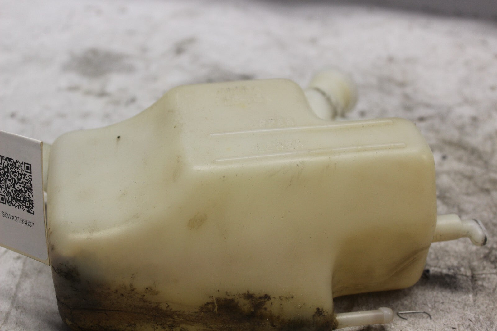 RADIATOR RESERVE TANK 19101-MW0-000 1998 HONDA CBR900RR