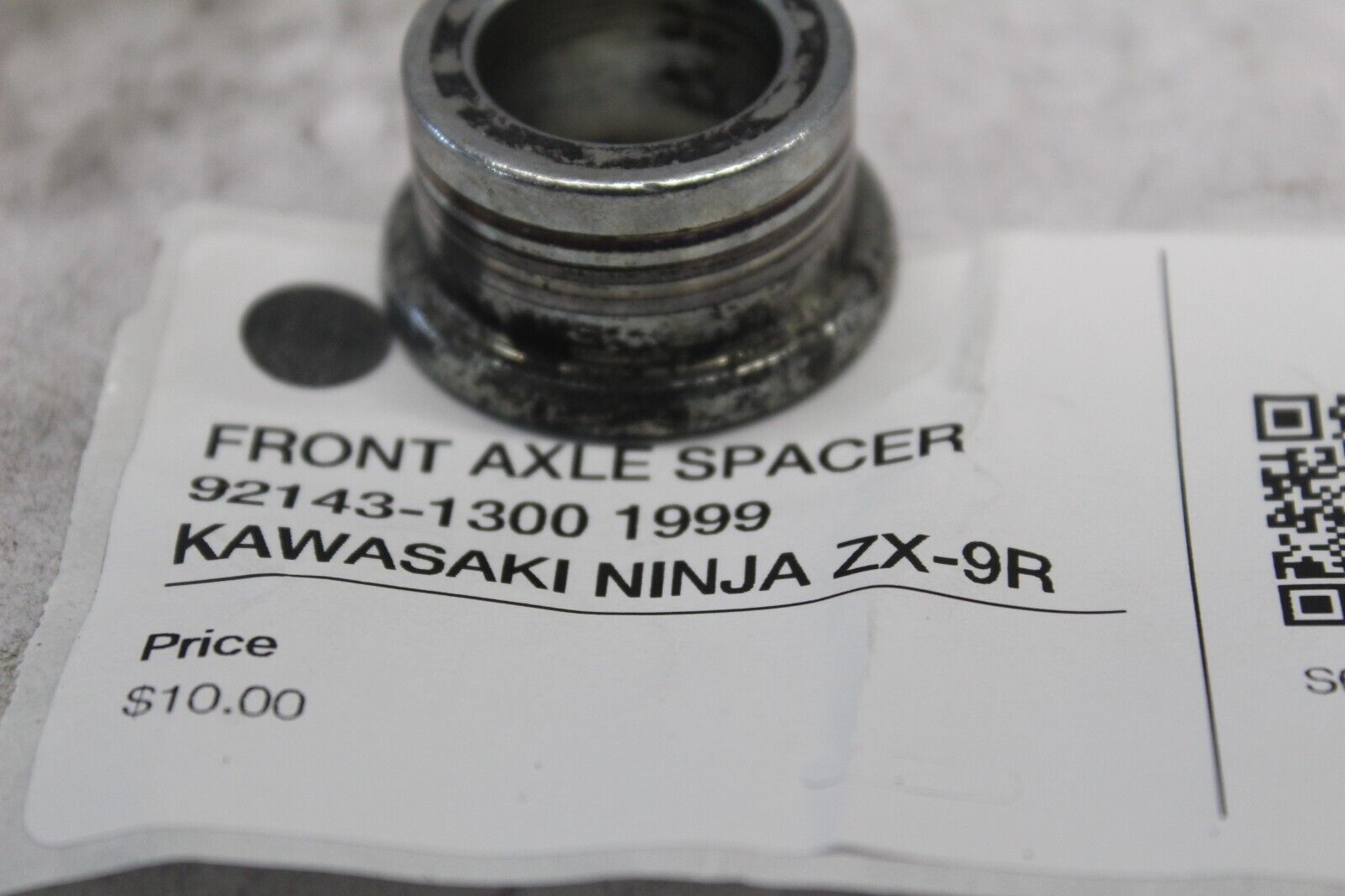 FRONT AXLE SPACER 92143-1300 1999 KAWASAKI NINJA ZX-9R