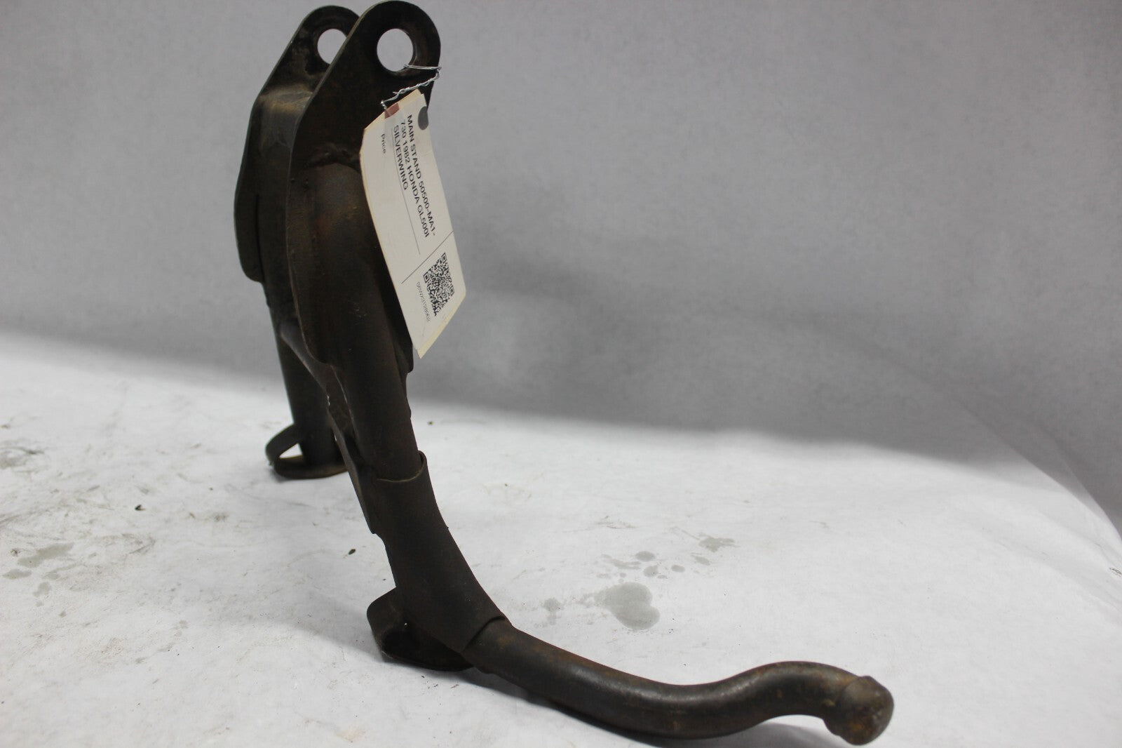 MAIN STAND 50500-MA1-730 1982 HONDA GL500I SILVERWING