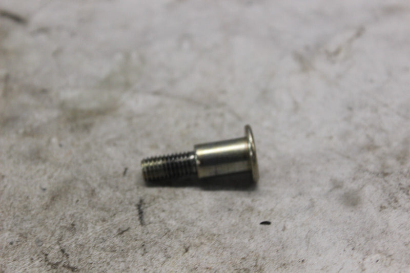 CAM CHAIN GUIDE BOLT 12812-26B02 2002 SUZUKI HAYABUSA GSX1300R