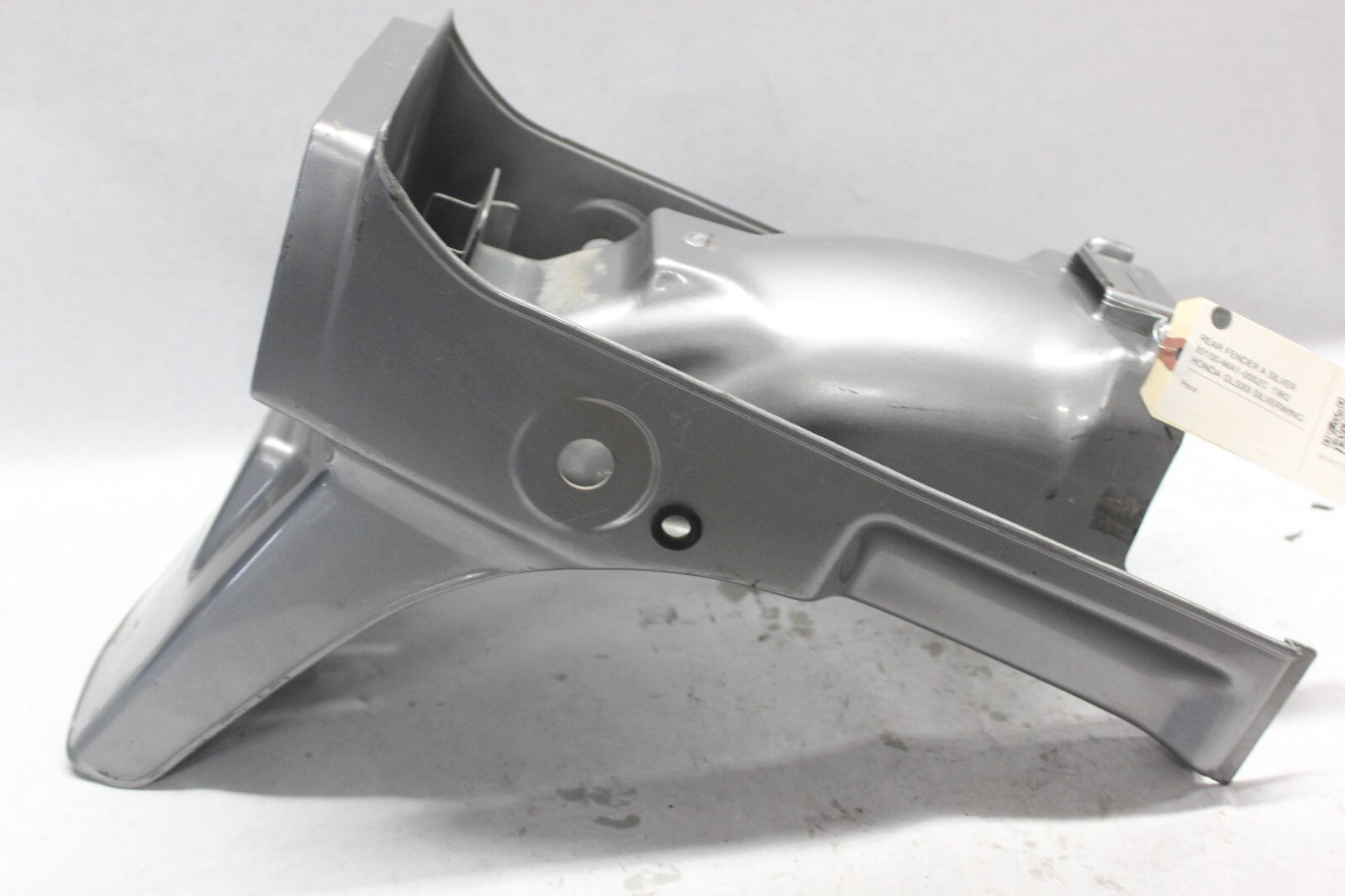 REAR FENDER A SILVER 80100-MA1-000ZC  1982 HONDA GL500I SILVERWING
