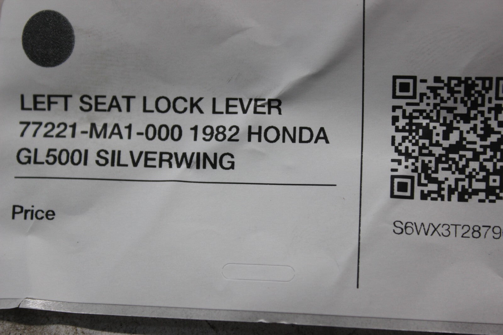 LEFT SEAT LOCK LEVER 77221-MA1-000 1982 HONDA GL500I SILVERWING