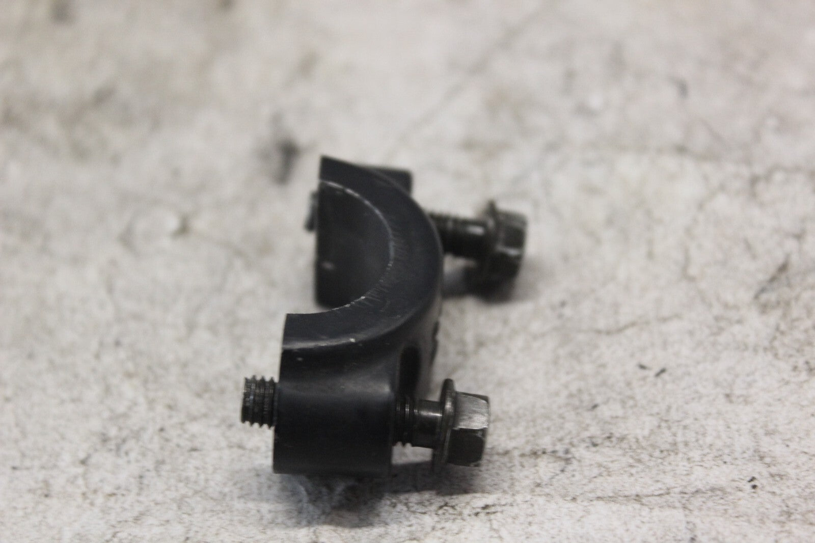 FOOTREST BALANCER W/ SCREWS 43536-31E20 2002 SUZUKI HAYABUSA GSX1300R