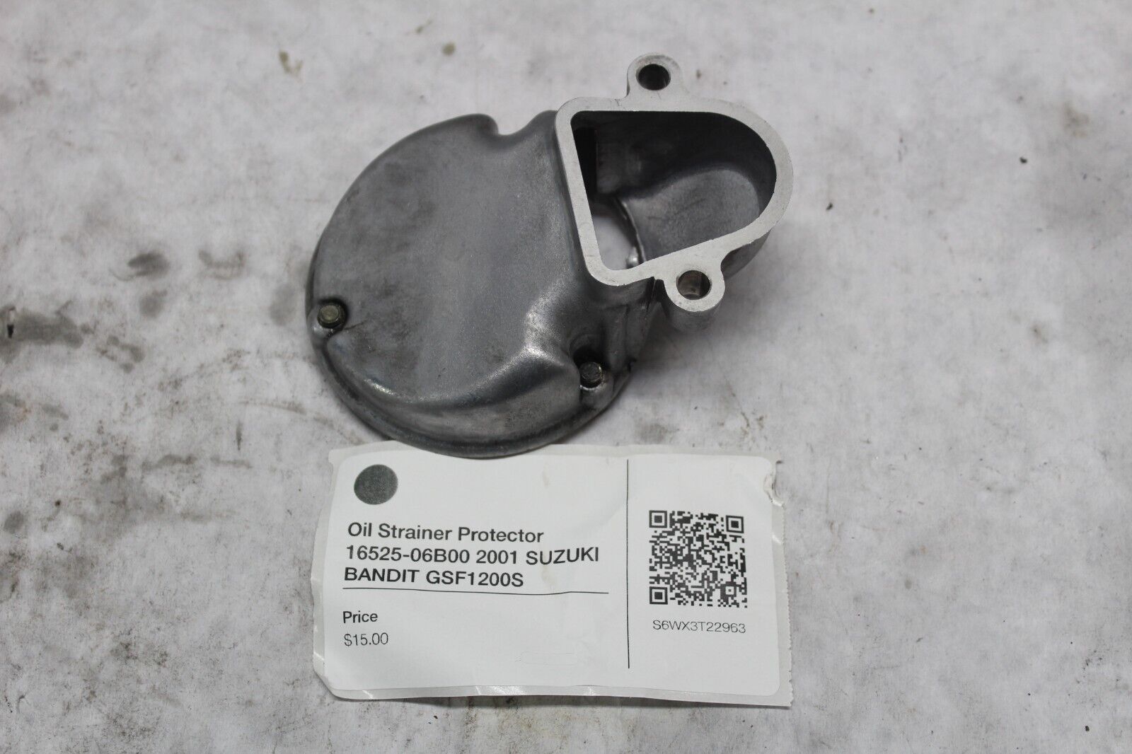 Oil Strainer Protector 16525-06B00 2001 SUZUKI BANDIT GSF1200S