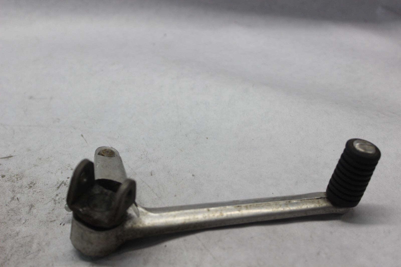 GEARSHIFT PEDAL W/ MAIN STEP BRACKET 24720-MAS-000 1998 HONDA CBR900RR