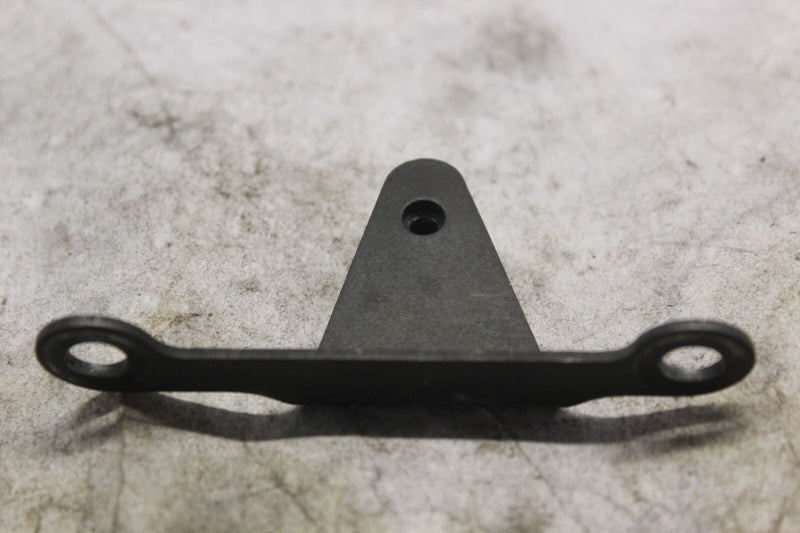 2ND AIR VALVE BRACKET 18620-24F00 2002 SUZUKI HAYABUSA GSX1300R
