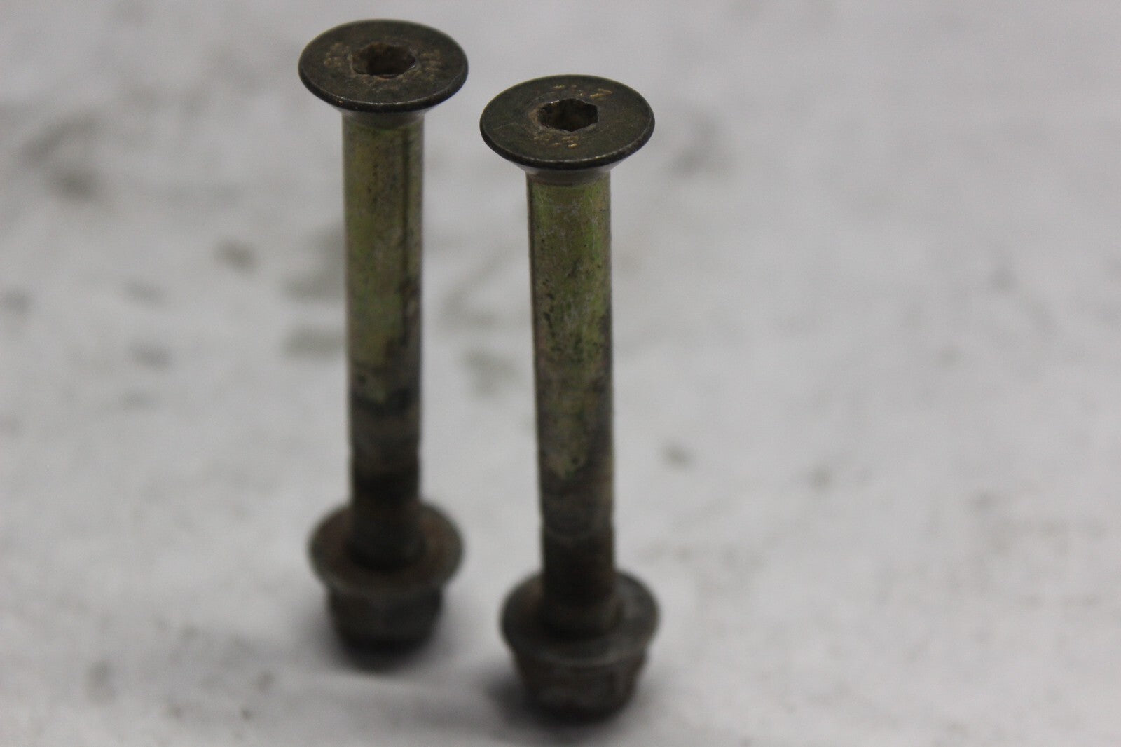 CHAIN PROTECTOR SOCKET BOLT 2PCS 205387044 2004 CAN AM BOMBARDIER DS650