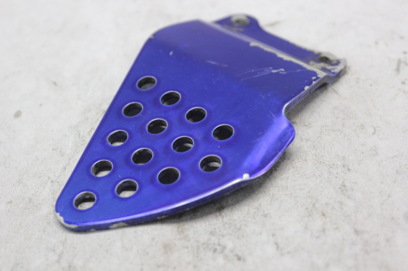 RIGHT STEP GUARD SEE PHOTOS 50607-MAS-E00 1998 HONDA CBR900RR