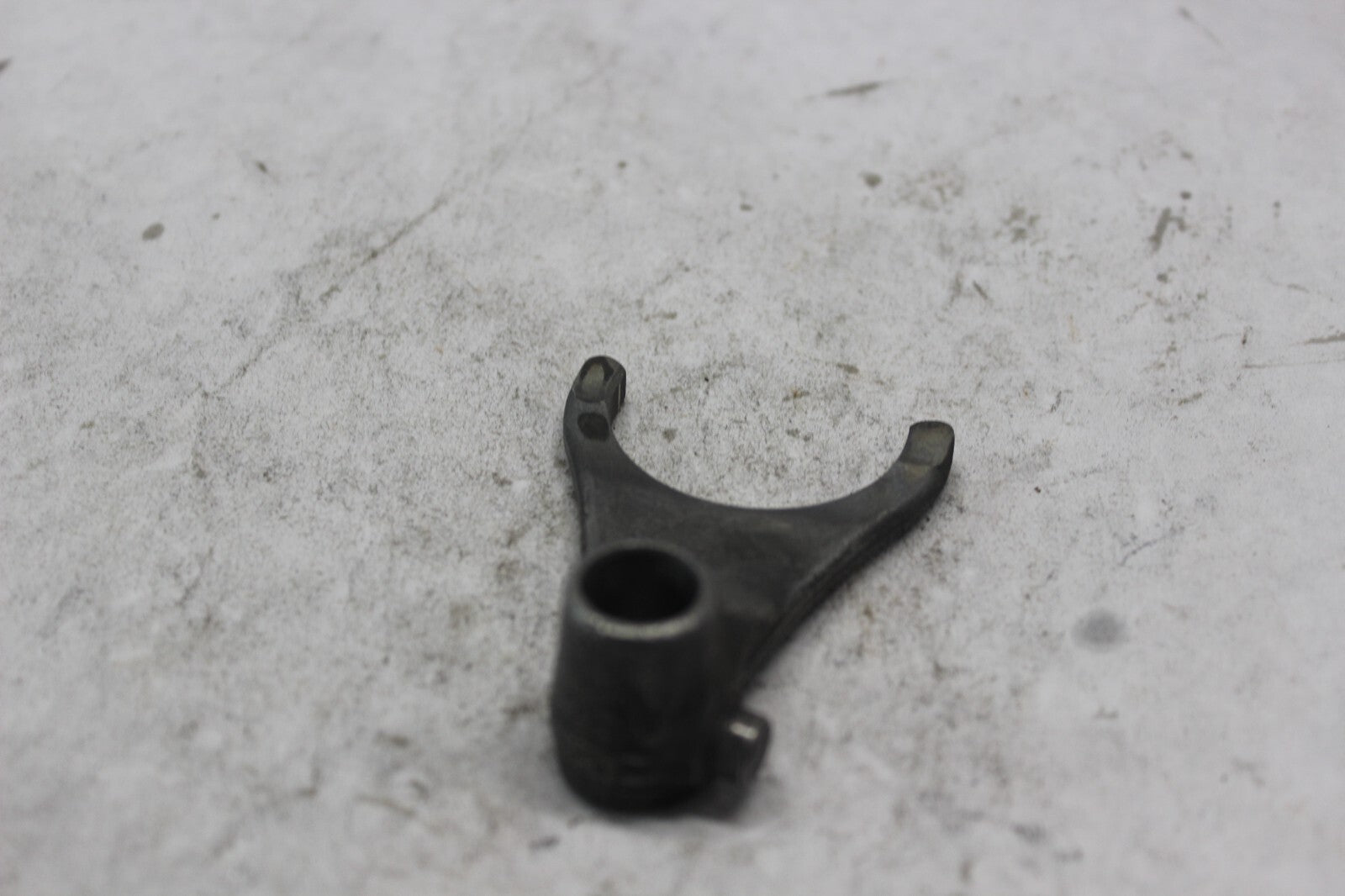 GEARSHIFT FORK LEFT 24213-MAL-600 1998 HONDA CBR900RR