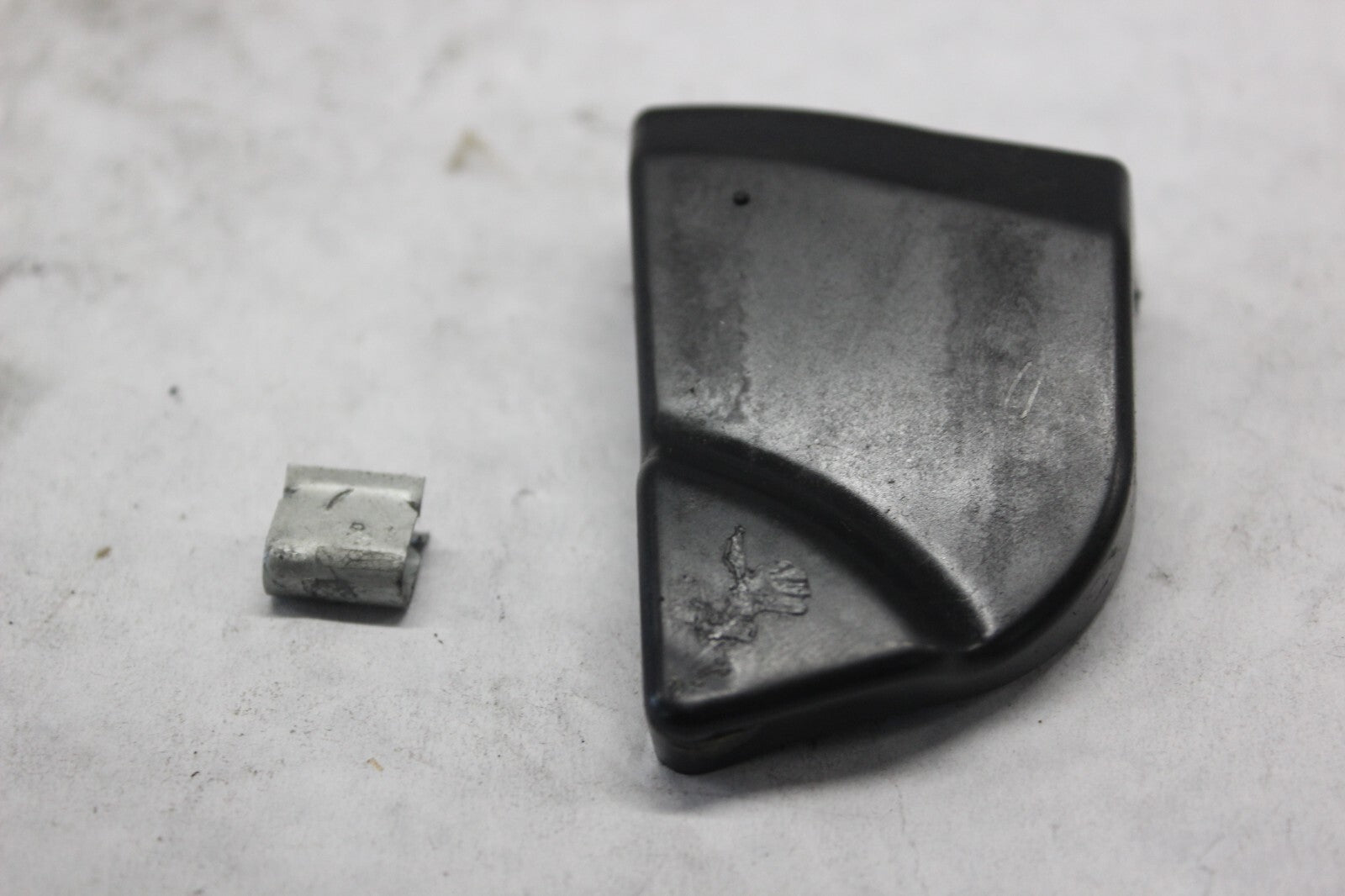 OIL DEFLECTOR 62700064 2016 H-D SOFTAIL BREAKOUT FXSB