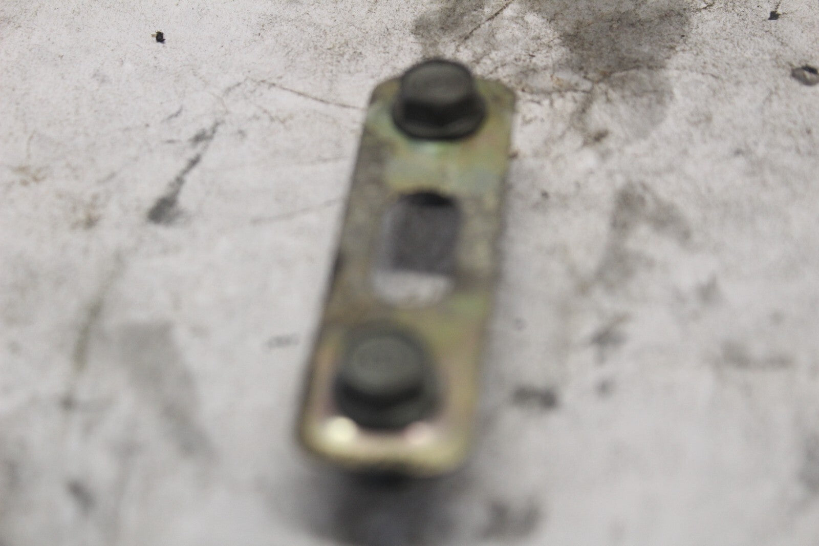 LICENSE PLATE SETTING PIN 84702-MB9-770 1982 HONDA GOLDWING GL1100A