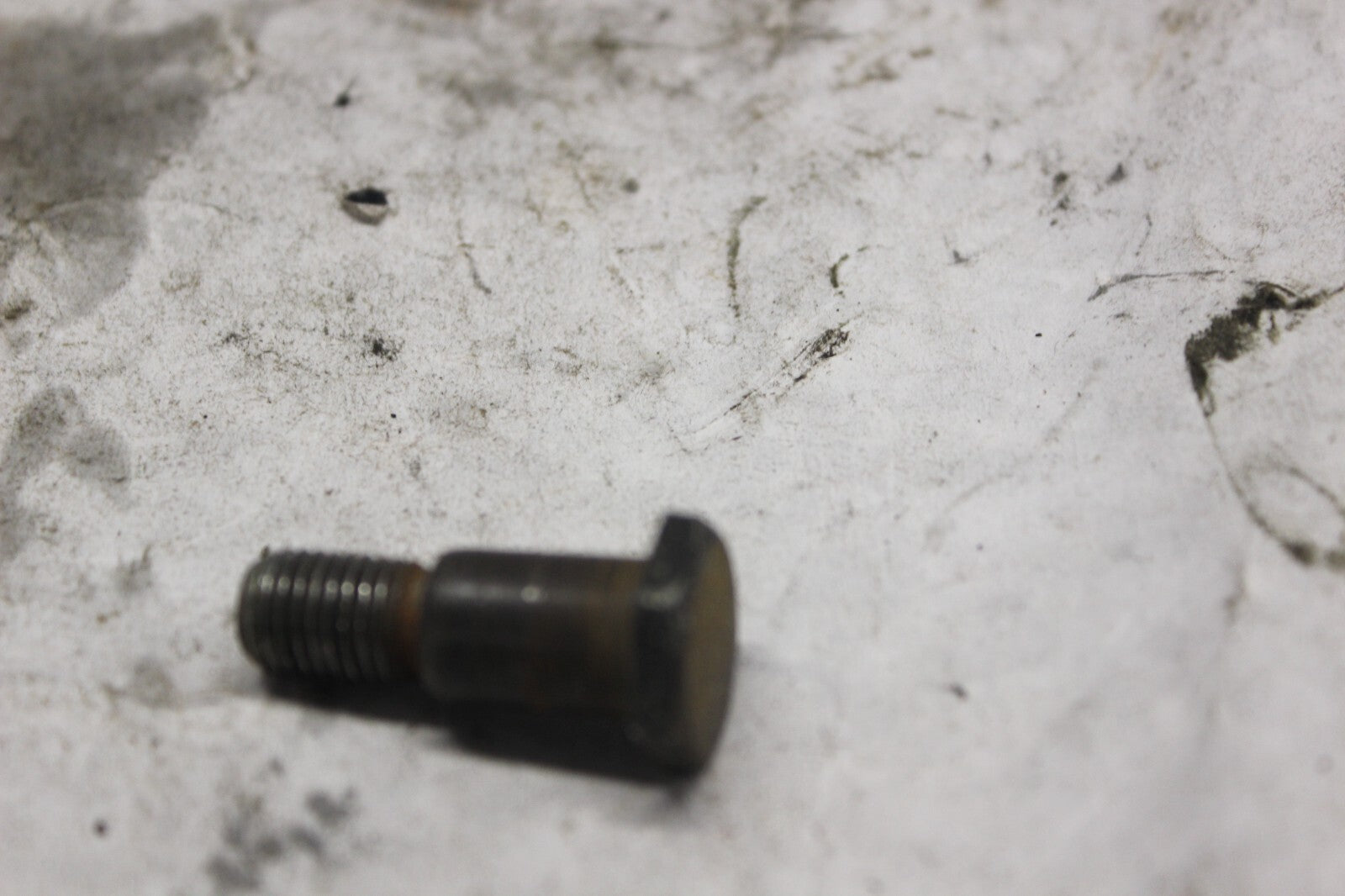 SIDE STAND PIVOT SCREW 90108-223-000 1982 HONDA GL500I SILVERWING