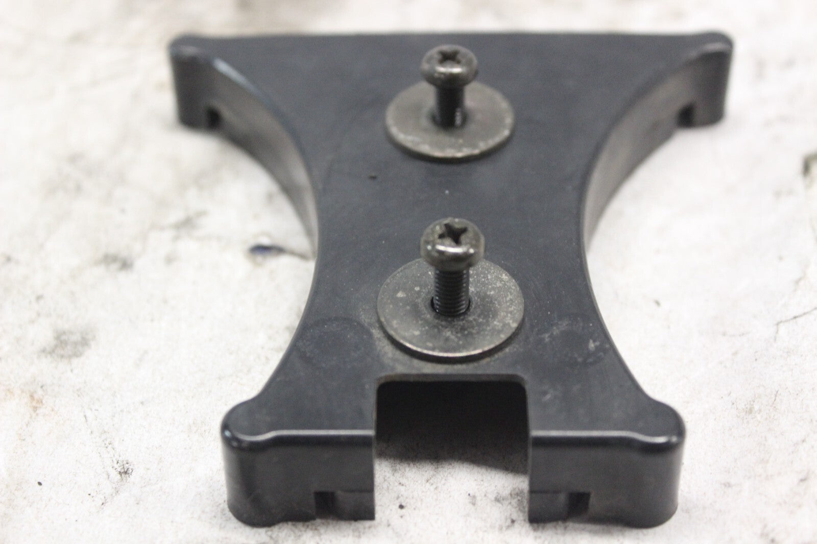 LOWER PILOT COVER 37617-MA1-008 1982 HONDA GL500I SILVERWING