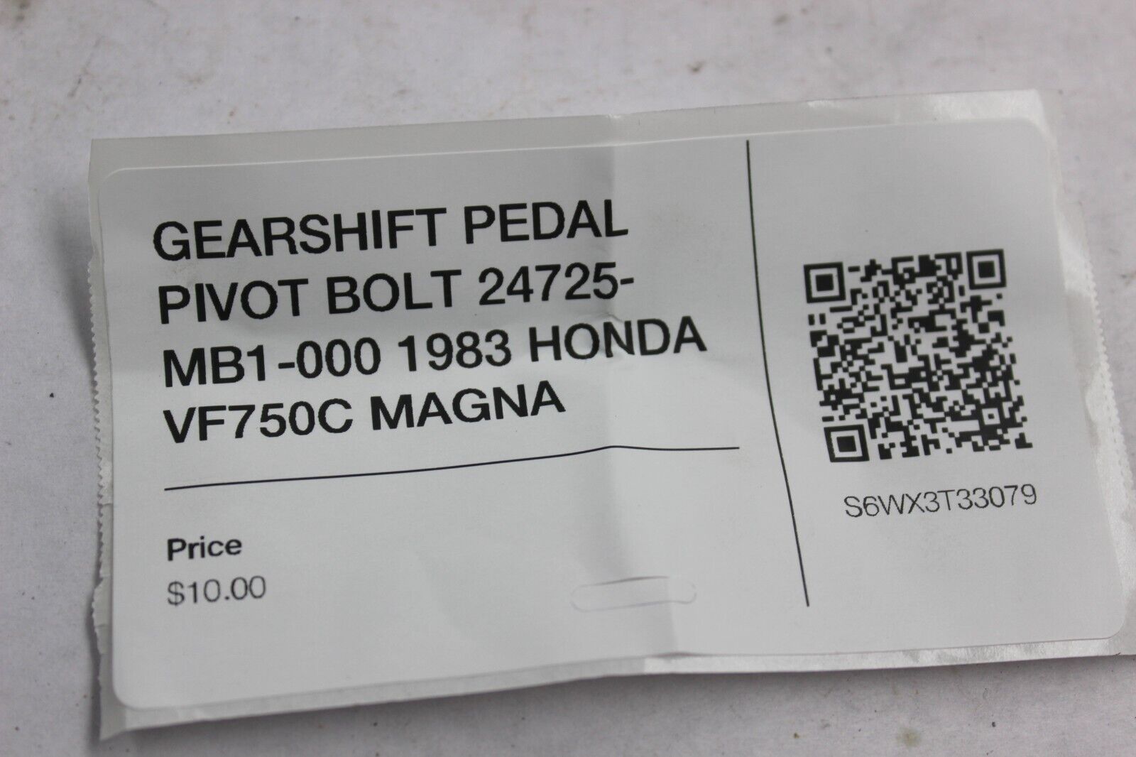 GEARSHIFT PEDAL PIVOT BOLT 24725-MB1-000 1983 HONDA VF750C MAGNA