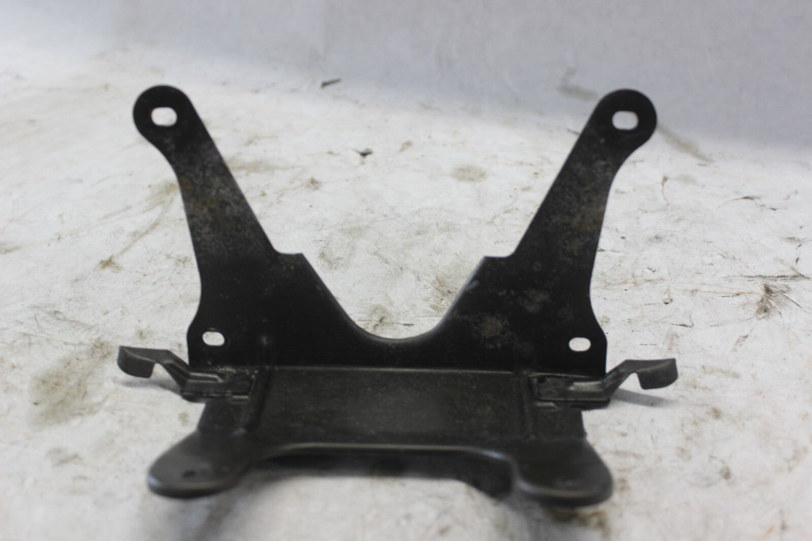 METER PANEL BRACKET 64254-MB9-870 1982 HONDA GOLDWING GL1100A