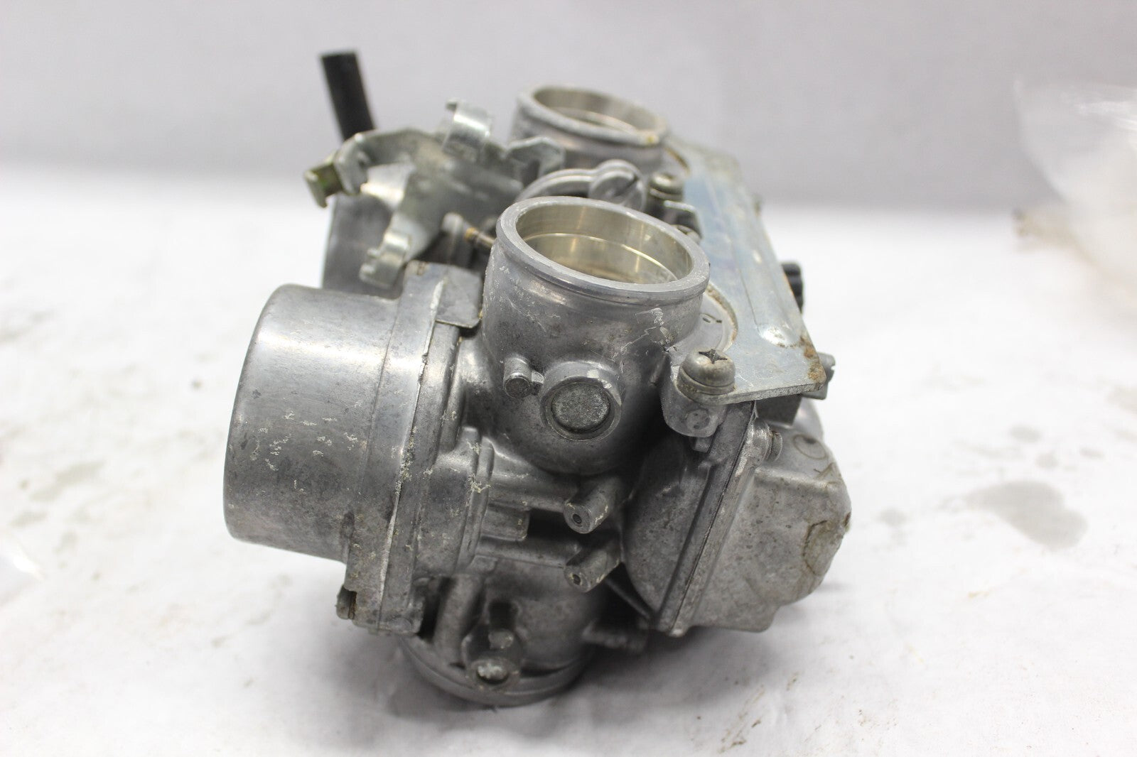CARBURETOR ASSY 16100-MA1-671 1982 HONDA GL500I SILVERWING