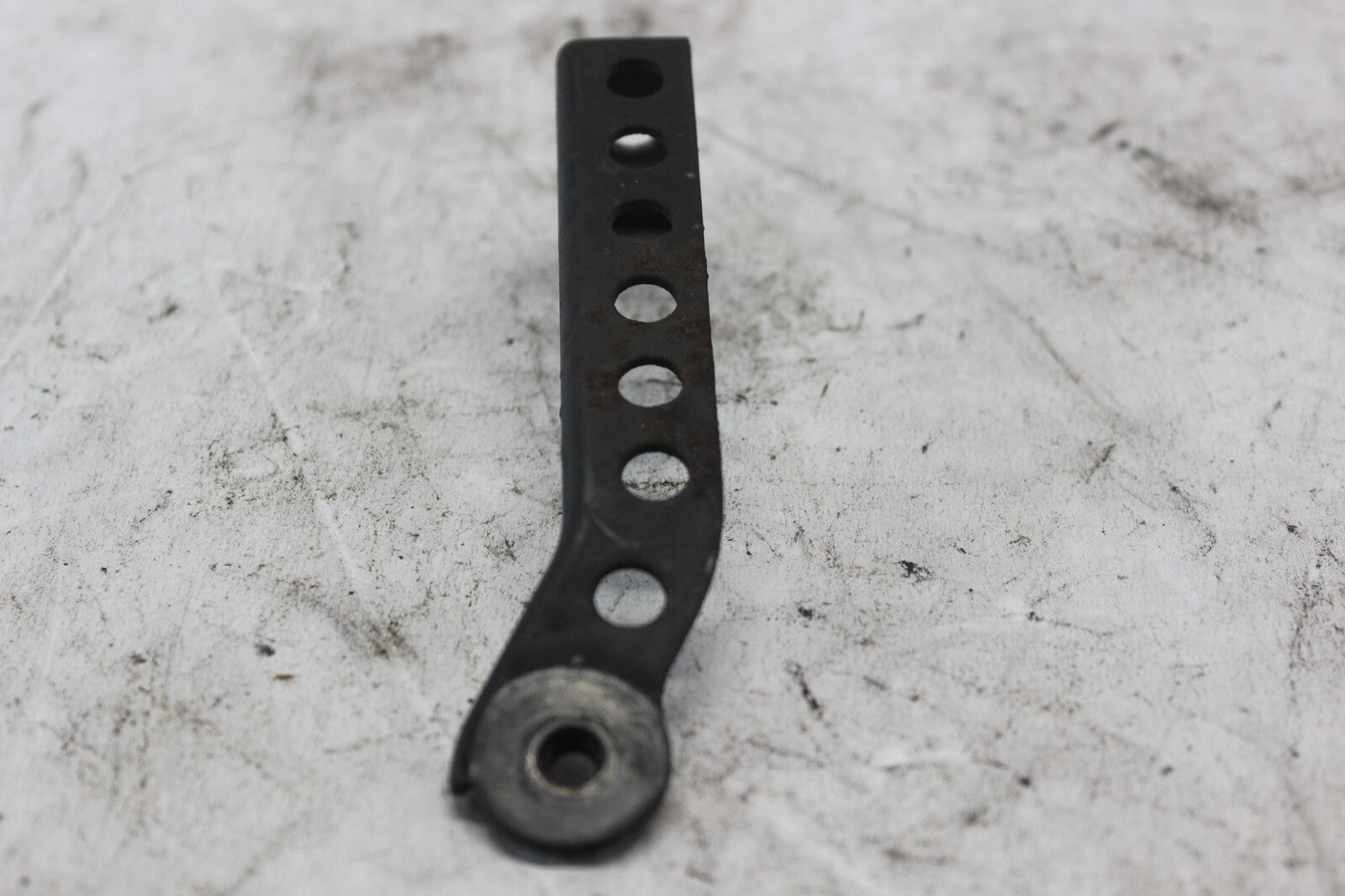 16640-40F00 Oil Cooler Backet 2002 SUZUKI GSX-R1000