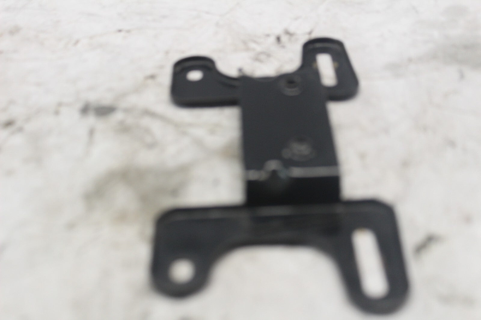 LICENSE PLATE BRACKET 84701-MA1-670  1982 HONDA GL500I SILVERWING