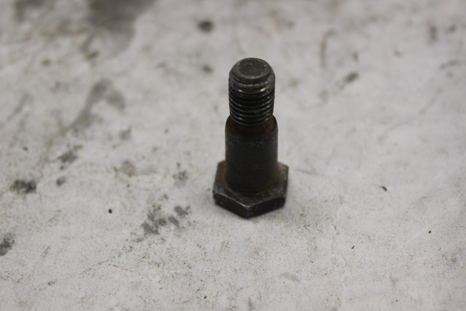 SIDE STAND PIVOT SCREW 90108-223-000 1982 HONDA GL500I SILVERWING