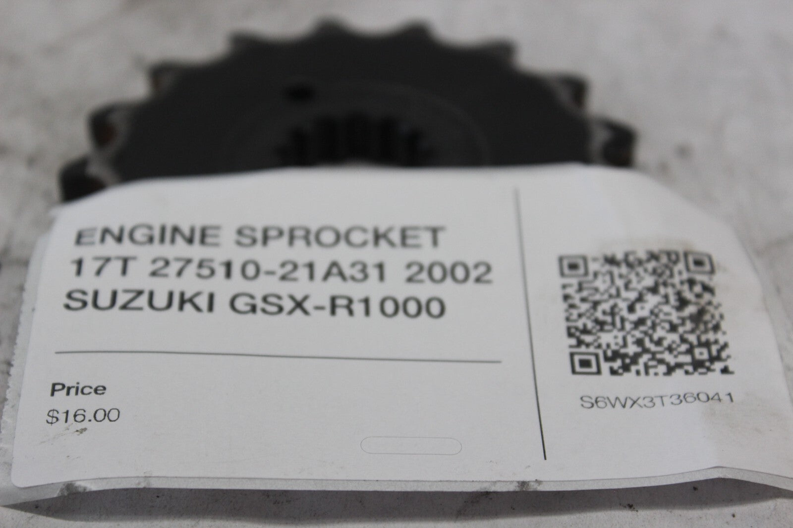ENGINE SPROCKET 17T 27510-21A31 2002 SUZUKI GSX-R1000