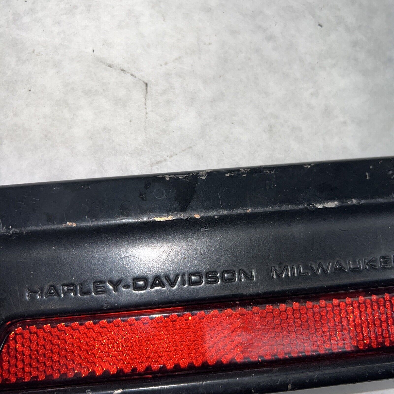 OEM Harley Davidson Saddlebag Faceplate RIGHT Black 90601-93