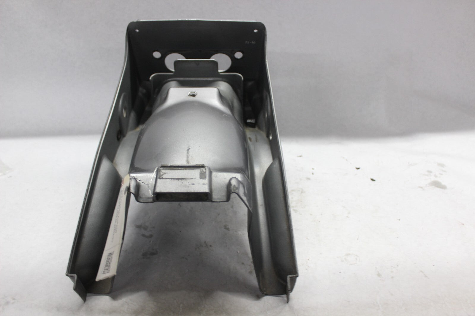 REAR FENDER A SILVER 80100-MA1-000ZC  1982 HONDA GL500I SILVERWING