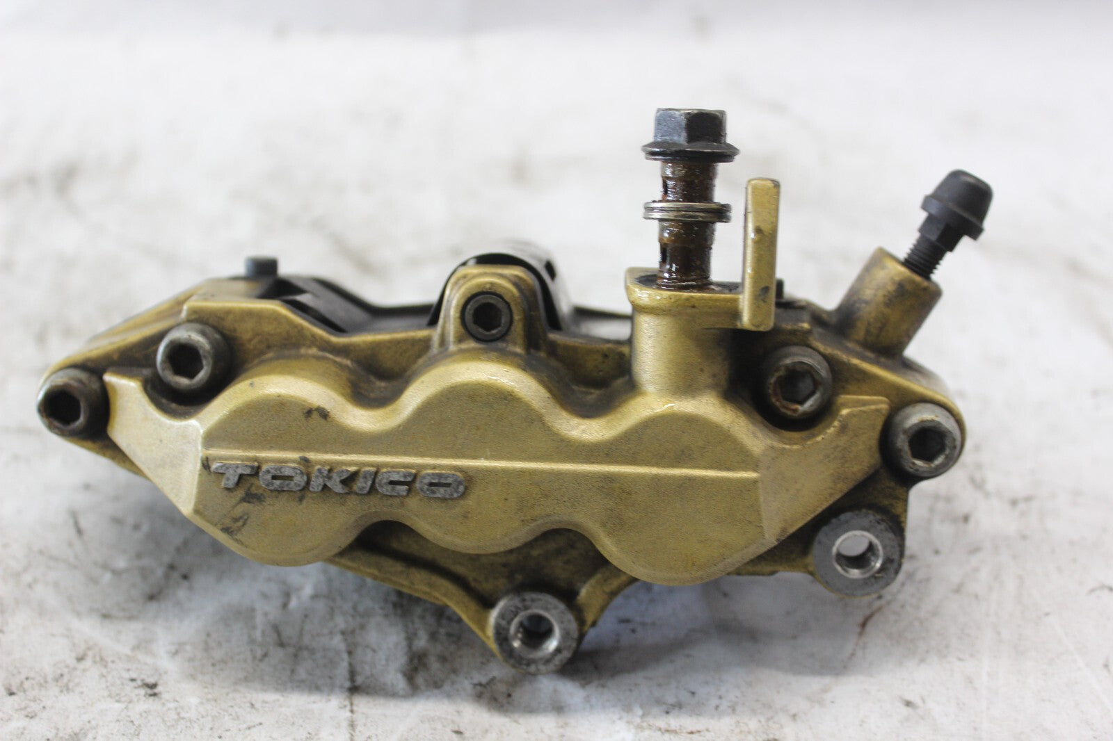 FRONT RIGHT CALIPER ASSY GOLD 59100-40F00 2002 SUZUKI GSX-R1000