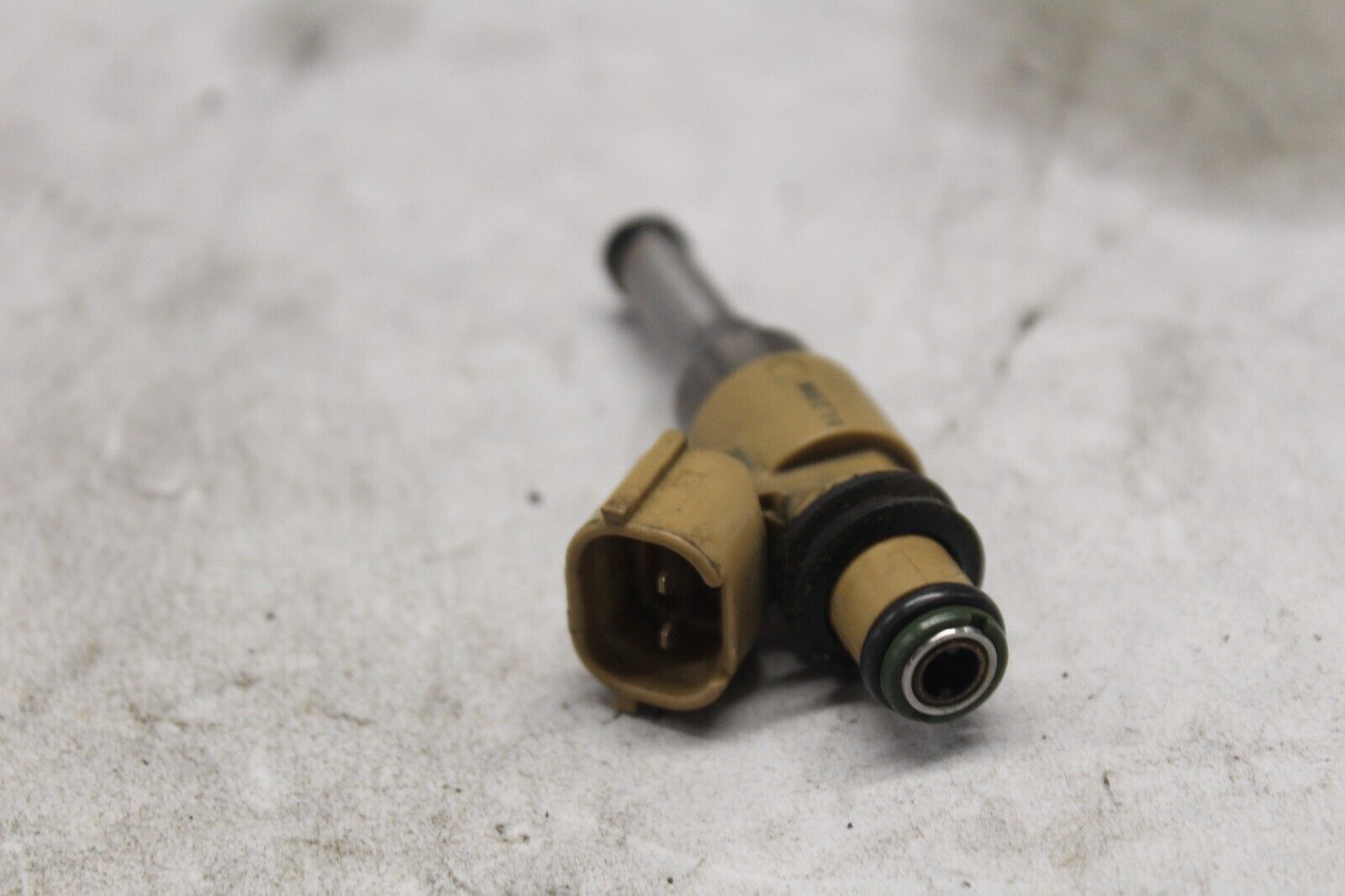 FUEL INJECTOR 2C0-13761-10-00 2007 YAMAHA R6 YZFR6