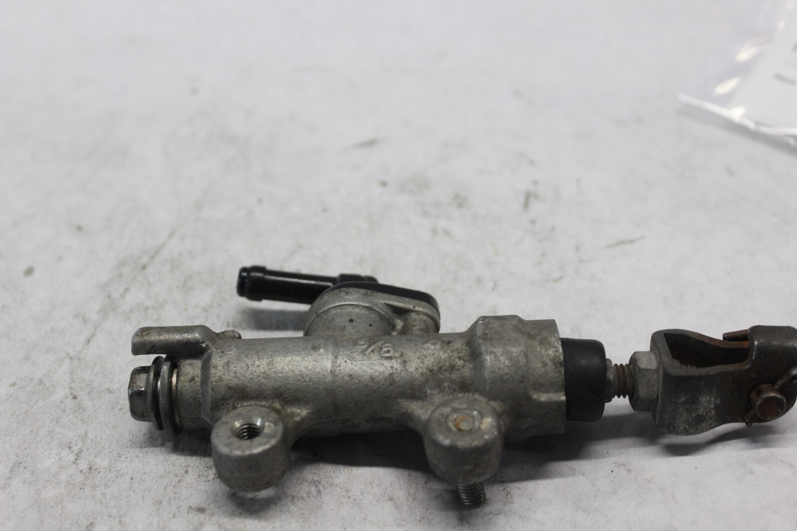 REAR MASTER CYLINDER ASSY 43510-MAS-E01 1998 HONDA CBR900RR