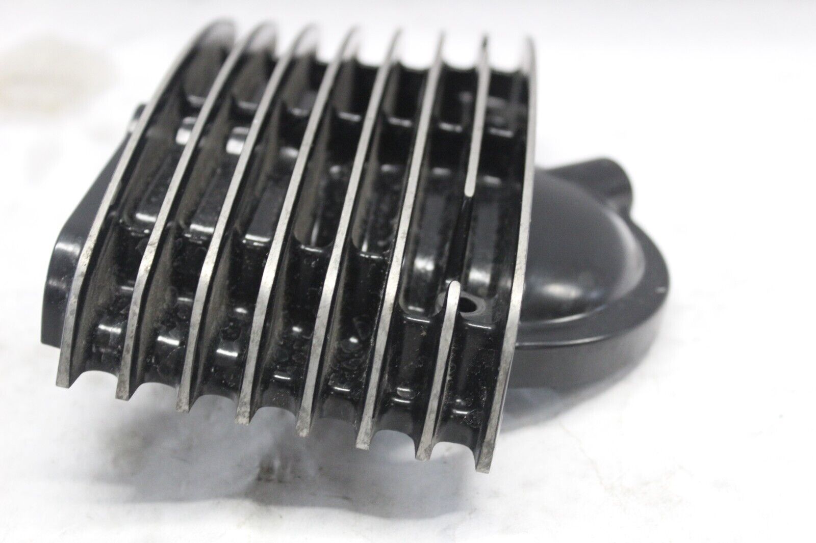 CYLINDER HEAD SIDE COVER 4 5KS-1111H-00-00 2001 XVS1100A VSTAR CLASSIC