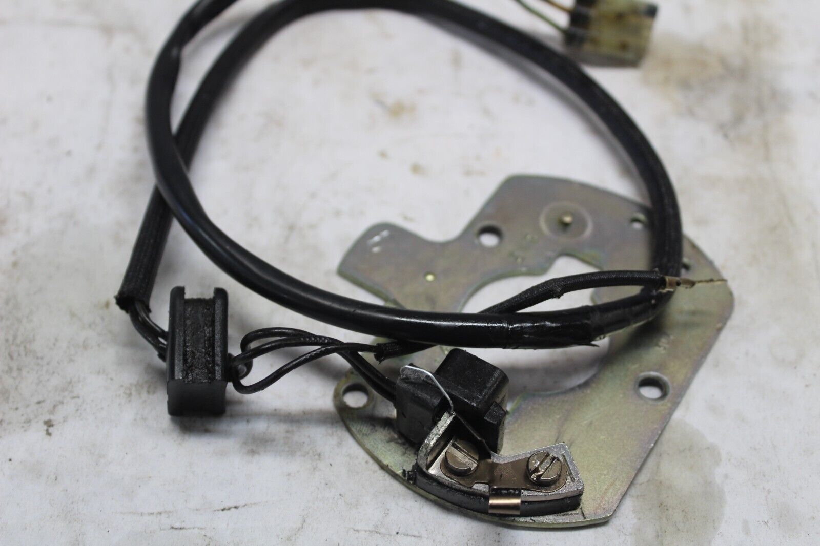 SIGNAL GENERATOR STATOR 33110-31F00 2002 KATANA GSX750F