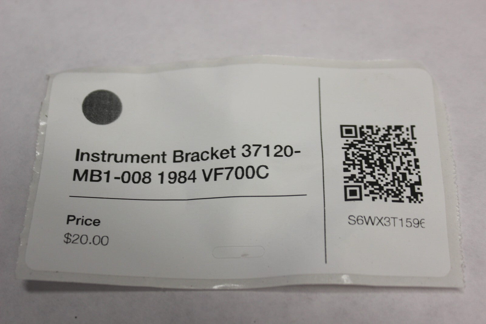 Instrument Bracket 37120-MB1-008 1984 Honda VF700C