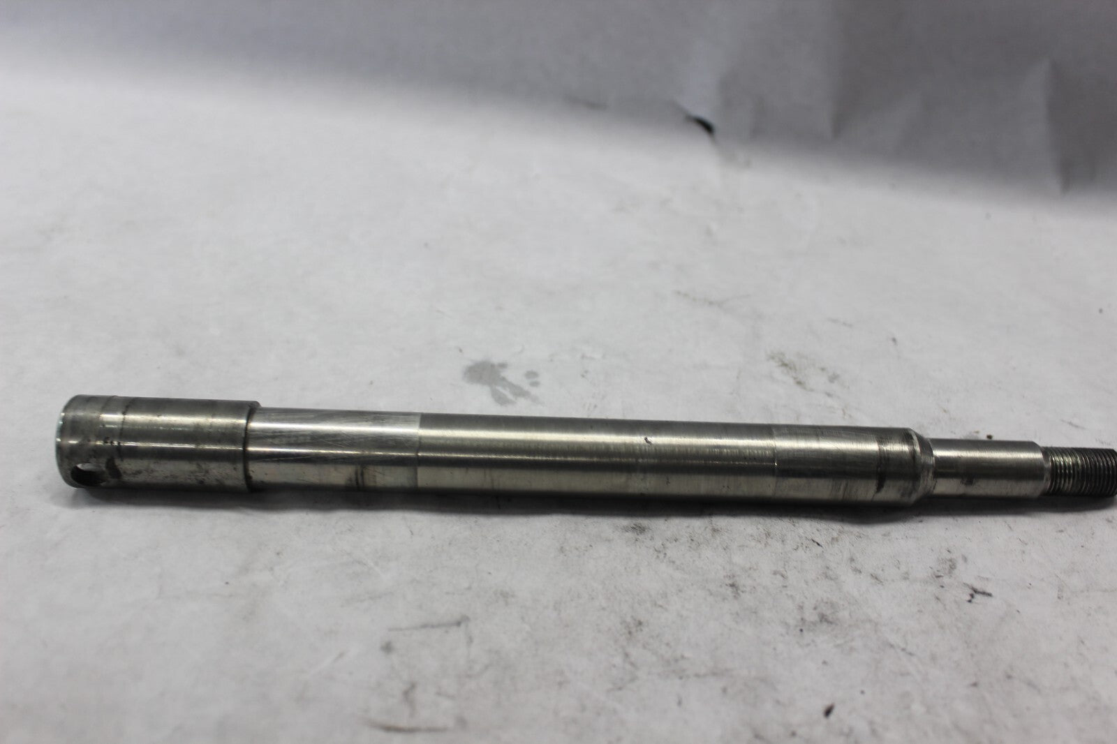 41547-07A FRONT WHEEL AXLE 25MM 2008 H-D ELECTRAGLIDE FLHT