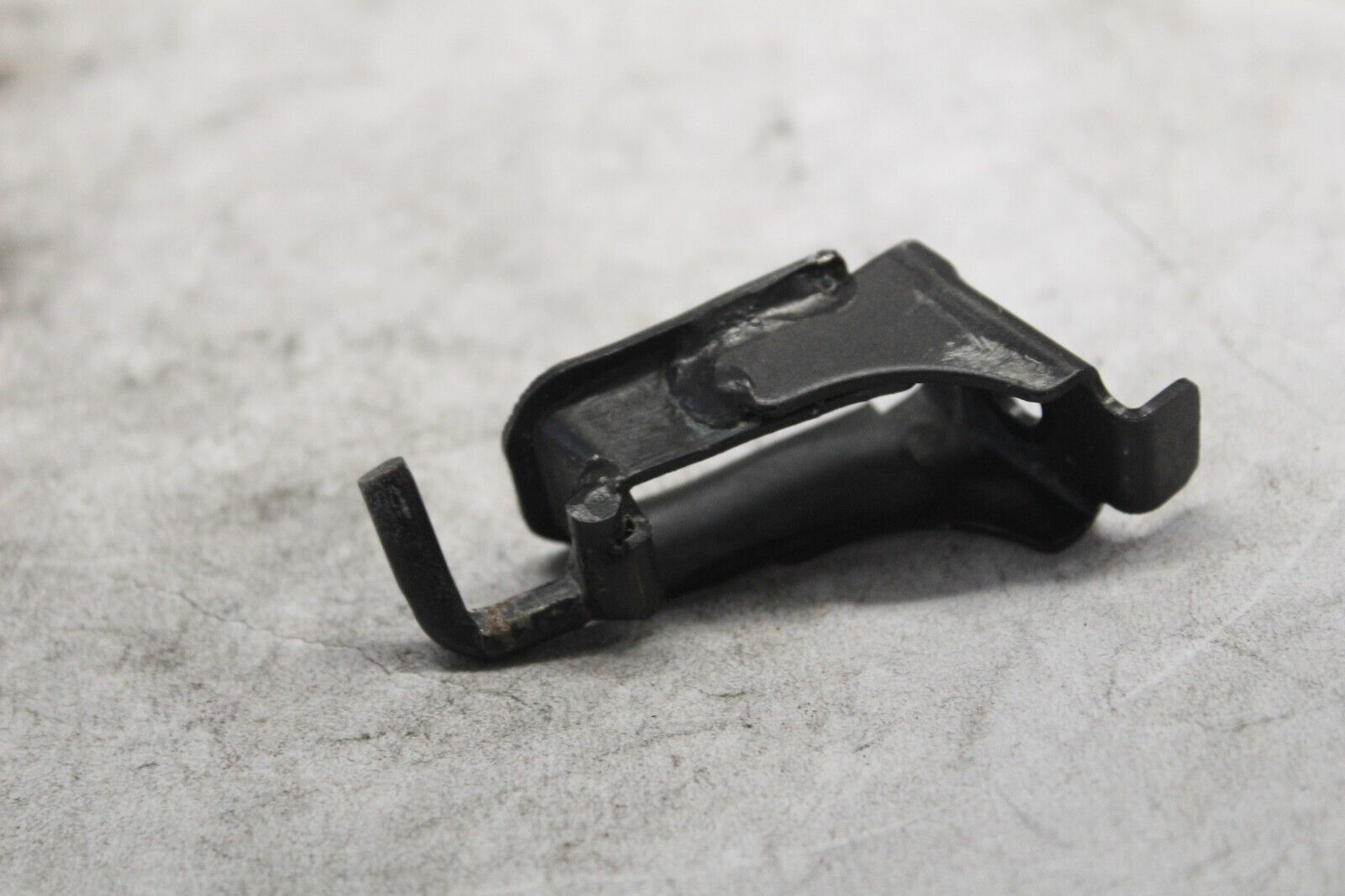 BRACKET, REAR SEAT AND HELMET (RIGHT) 11050-1475 1999 KAWASAKI NINJA ZX-9R