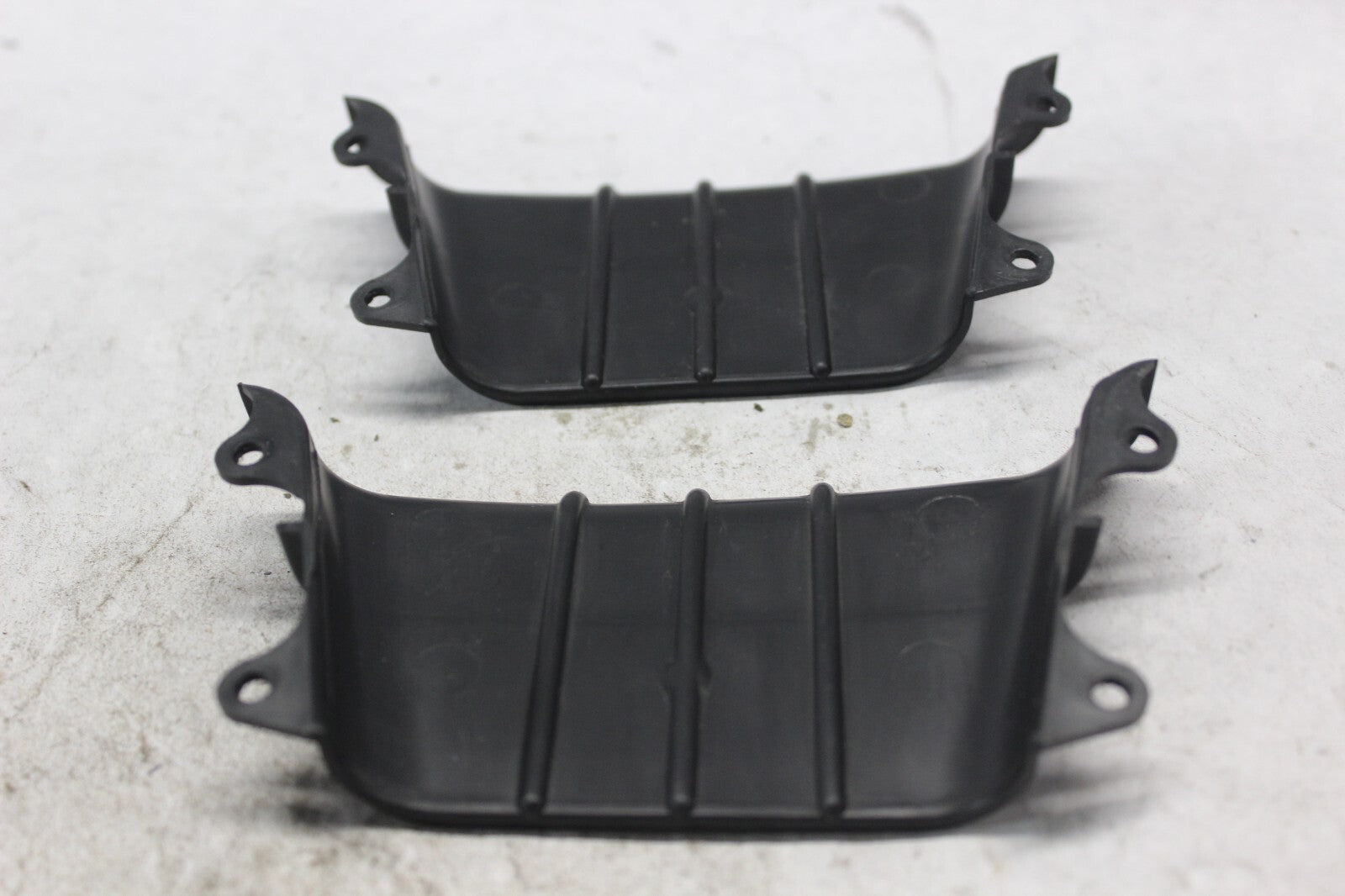 INNER AIR CLEANER DUCT 2PCS 17235-MW0-000 1998 HONDA CBR900RR
