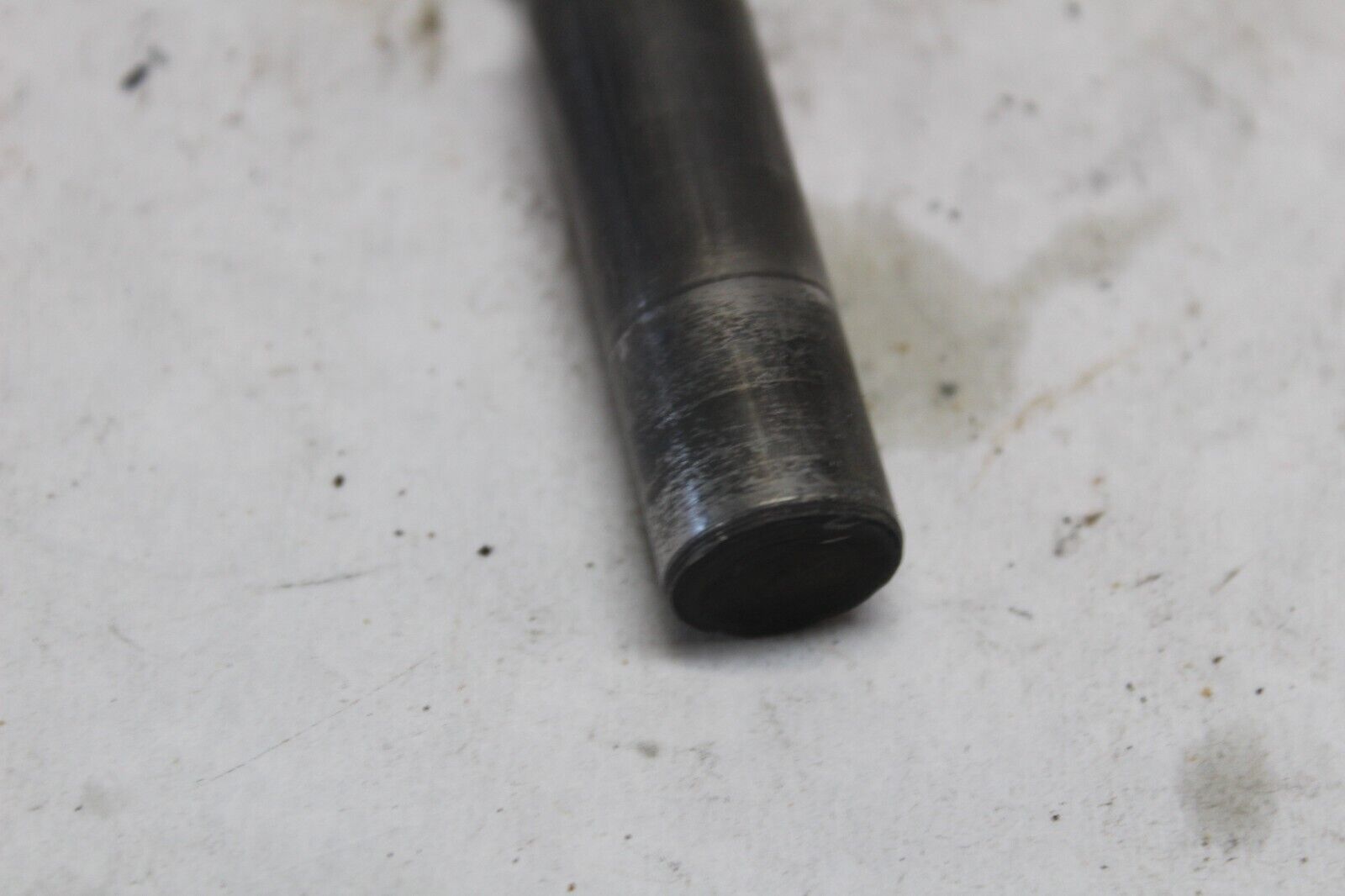 LOWER ROCKER ARM SHAFT 14451-415-000 1982 GL500I SILVERWING