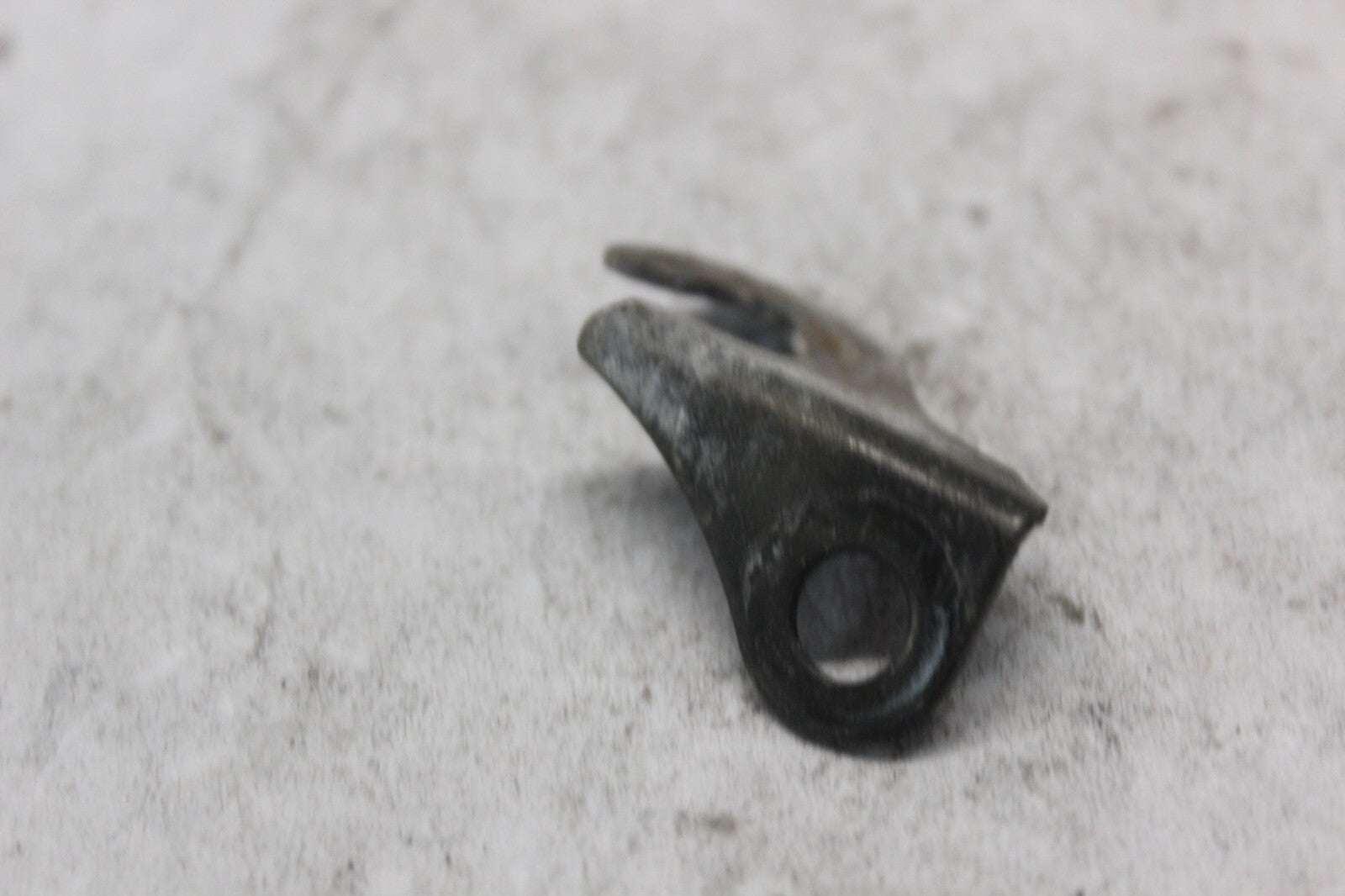 CHOKE CABLE STAY 17951-MV4-000 1998 HONDA CBR900RR