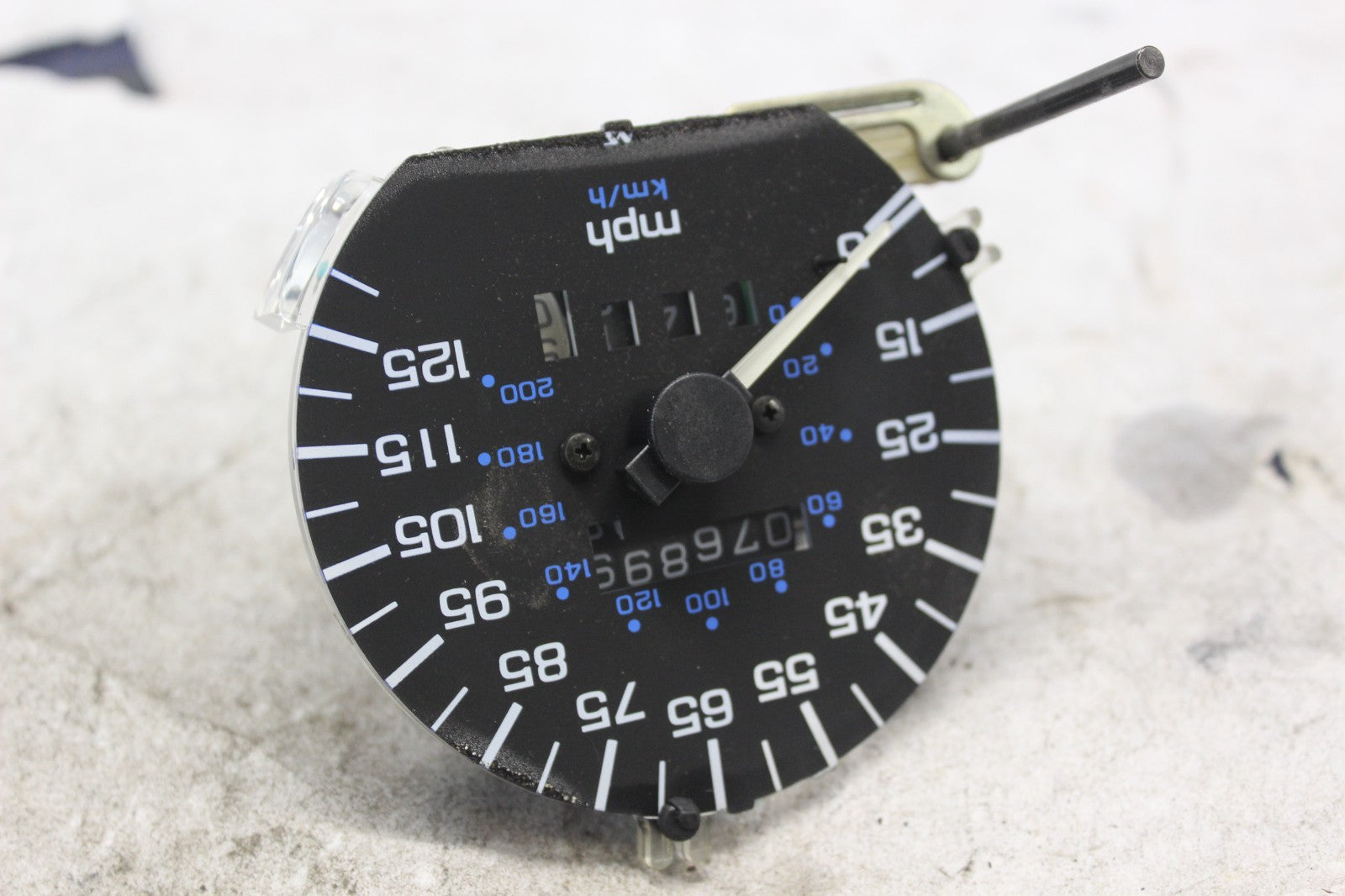 744c8c1a-c31e-4cec-9582-624912404fab