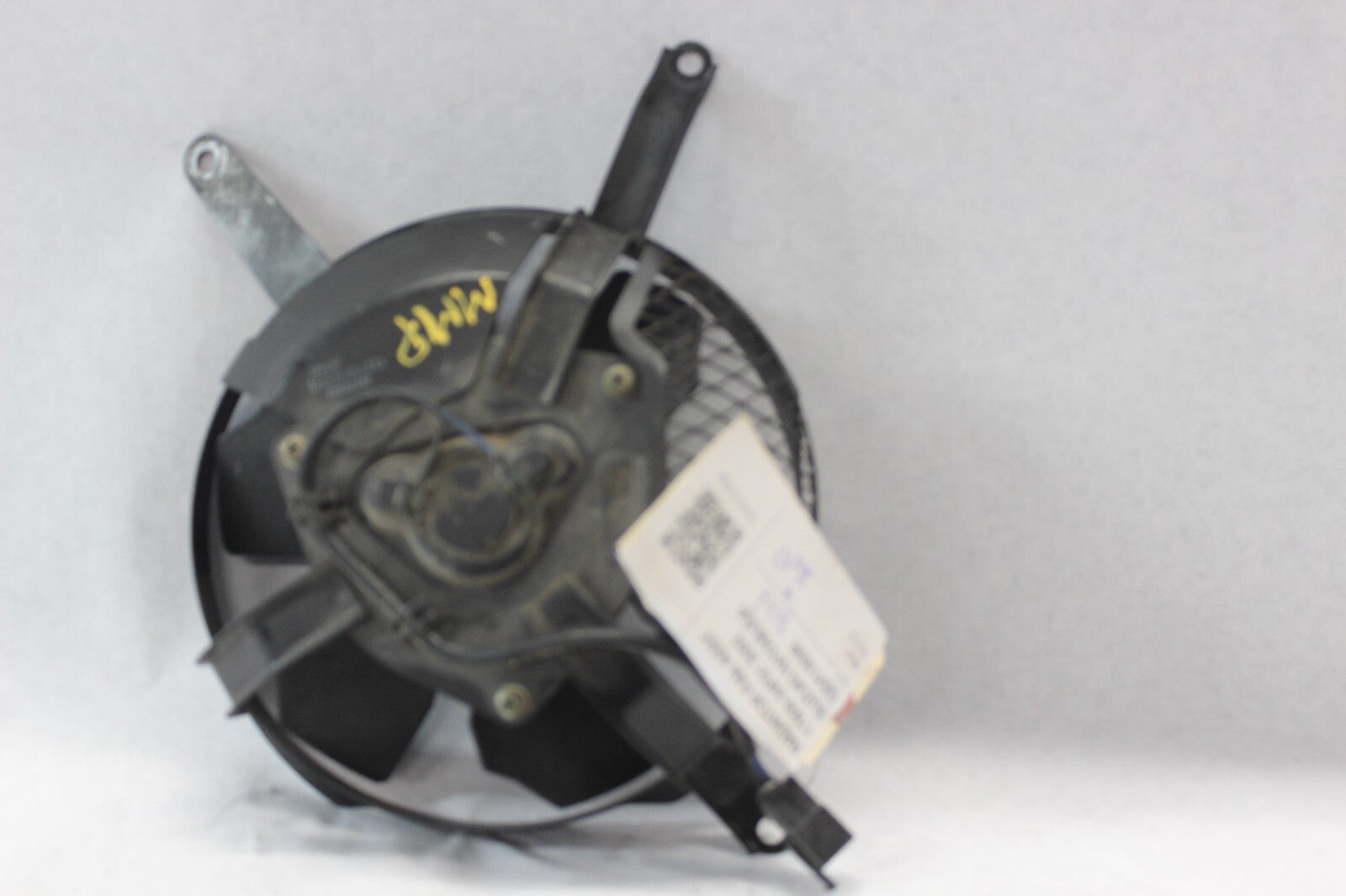 RADIATOR FAN ASSY 17800-24F01 2002 SUZUKI HAYABUSA GSX1300R